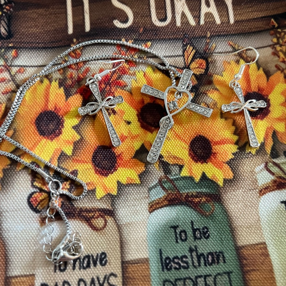 New cross necklace and earring